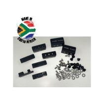 Pieds pour barres de toit 40mm Alu-Cab noir – Accessoire 4x4 solide